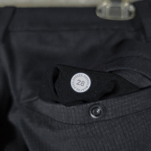 Lululemon Commission Pants Men's 28x30 Woven Air Stretch Tapered Gray - Picture 4 of 9